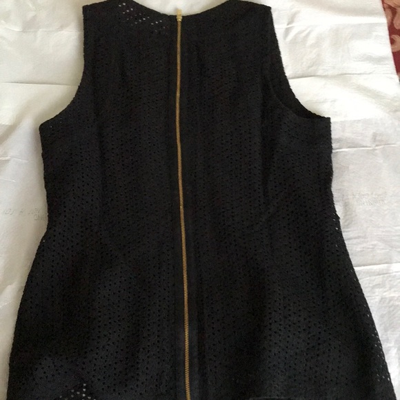 Top - Picture 4 of 4